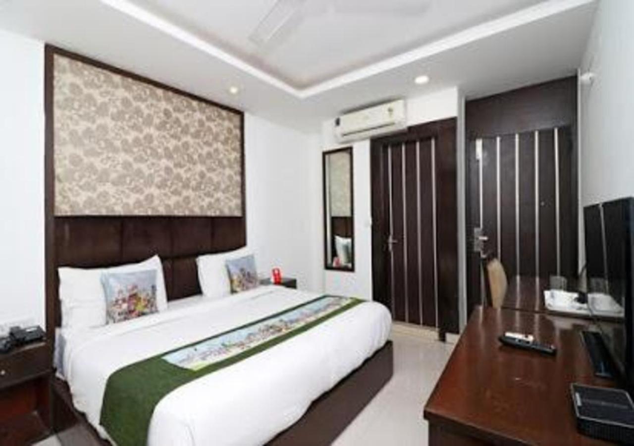 Hotel Loto - Sector 66 Noida Exterior foto